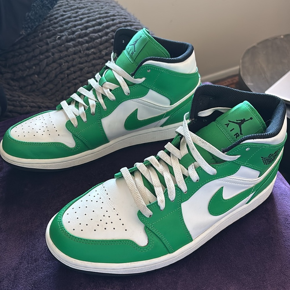 Nike Jordan Mid- Lucky Green